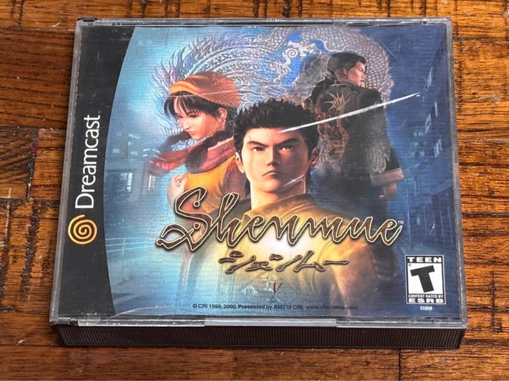 Shenmue (Sega Dreamcast, 2000) Case Manuals 4 Video Game Discs